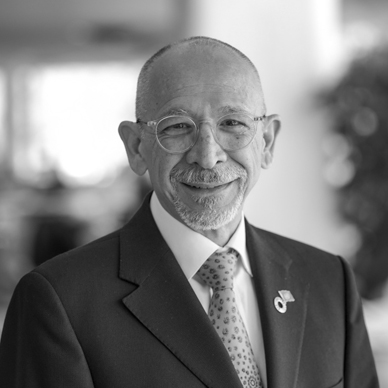 Dr. Francisco Becerra Posada